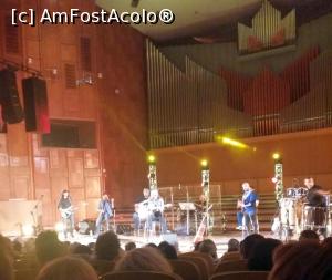 [P08] Mihai Mărgineanu - concert aniversar; invitat » foto by Dragoș_MD
 - 
<span class="allrVoted glyphicon glyphicon-heart hidden" id="av798820"></span>
<a class="m-l-10 hidden" id="sv798820" onclick="voting_Foto_DelVot(,798820,13958)" role="button">șterge vot <span class="glyphicon glyphicon-remove"></span></a>
<a id="v9798820" class=" c-red"  onclick="voting_Foto_SetVot(798820)" role="button"><span class="glyphicon glyphicon-heart-empty"></span> <b>LIKE</b> = Votează poza</a> <img class="hidden"  id="f798820W9" src="/imagini/loader.gif" border="0" /><span class="AjErrMes hidden" id="e798820ErM"></span>
