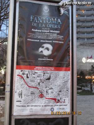 [P03] pe la Intercontinental erau panouri cu traseul pina la noul sediu al teatrului.  » foto by adri-nico
 - 
<span class="allrVoted glyphicon glyphicon-heart hidden" id="av599853"></span>
<a class="m-l-10 hidden" id="sv599853" onclick="voting_Foto_DelVot(,599853,13958)" role="button">șterge vot <span class="glyphicon glyphicon-remove"></span></a>
<a id="v9599853" class=" c-red"  onclick="voting_Foto_SetVot(599853)" role="button"><span class="glyphicon glyphicon-heart-empty"></span> <b>LIKE</b> = Votează poza</a> <img class="hidden"  id="f599853W9" src="/imagini/loader.gif" border="0" /><span class="AjErrMes hidden" id="e599853ErM"></span>