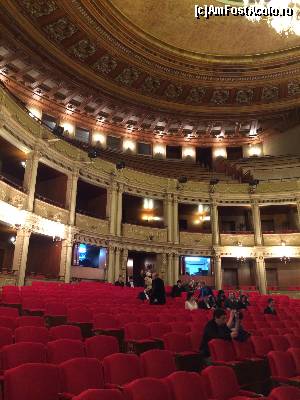 [P07] Sala Operei Nationale Bucuresti- 1000 locuri.  » foto by Floria
 - 
<span class="allrVoted glyphicon glyphicon-heart hidden" id="av584488"></span>
<a class="m-l-10 hidden" id="sv584488" onclick="voting_Foto_DelVot(,584488,13958)" role="button">șterge vot <span class="glyphicon glyphicon-remove"></span></a>
<a id="v9584488" class=" c-red"  onclick="voting_Foto_SetVot(584488)" role="button"><span class="glyphicon glyphicon-heart-empty"></span> <b>LIKE</b> = Votează poza</a> <img class="hidden"  id="f584488W9" src="/imagini/loader.gif" border="0" /><span class="AjErrMes hidden" id="e584488ErM"></span>