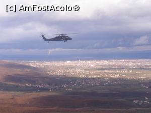 [P11] Imagine... tot din elicopter. In fundal se vede capitala tarii, Prishtina.  » foto by Soso42
 - 
<span class="allrVoted glyphicon glyphicon-heart hidden" id="av811941"></span>
<a class="m-l-10 hidden" id="sv811941" onclick="voting_Foto_DelVot(,811941,13973)" role="button">șterge vot <span class="glyphicon glyphicon-remove"></span></a>
<a id="v9811941" class=" c-red"  onclick="voting_Foto_SetVot(811941)" role="button"><span class="glyphicon glyphicon-heart-empty"></span> <b>LIKE</b> = Votează poza</a> <img class="hidden"  id="f811941W9" src="/imagini/loader.gif" border="0" /><span class="AjErrMes hidden" id="e811941ErM"></span>