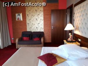 [P08] Hotel Simfonia.Dormitorul apartamentului. » foto by Floria
 - 
<span class="allrVoted glyphicon glyphicon-heart hidden" id="av1222996"></span>
<a class="m-l-10 hidden" id="sv1222996" onclick="voting_Foto_DelVot(,1222996,13979)" role="button">șterge vot <span class="glyphicon glyphicon-remove"></span></a>
<a id="v91222996" class=" c-red"  onclick="voting_Foto_SetVot(1222996)" role="button"><span class="glyphicon glyphicon-heart-empty"></span> <b>LIKE</b> = Votează poza</a> <img class="hidden"  id="f1222996W9" src="/imagini/loader.gif" border="0" /><span class="AjErrMes hidden" id="e1222996ErM"></span>