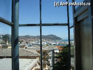 [P14] liftul si panorama portului » foto by mireille
 - 
<span class="allrVoted glyphicon glyphicon-heart hidden" id="av415047"></span>
<a class="m-l-10 hidden" id="sv415047" onclick="voting_Foto_DelVot(,415047,14007)" role="button">șterge vot <span class="glyphicon glyphicon-remove"></span></a>
<a id="v9415047" class=" c-red"  onclick="voting_Foto_SetVot(415047)" role="button"><span class="glyphicon glyphicon-heart-empty"></span> <b>LIKE</b> = Votează poza</a> <img class="hidden"  id="f415047W9" src="/imagini/loader.gif" border="0" /><span class="AjErrMes hidden" id="e415047ErM"></span>