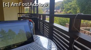 [P12] review in balcon » foto by axel114
 - 
<span class="allrVoted glyphicon glyphicon-heart hidden" id="av785232"></span>
<a class="m-l-10 hidden" id="sv785232" onclick="voting_Foto_DelVot(,785232,14035)" role="button">șterge vot <span class="glyphicon glyphicon-remove"></span></a>
<a id="v9785232" class=" c-red"  onclick="voting_Foto_SetVot(785232)" role="button"><span class="glyphicon glyphicon-heart-empty"></span> <b>LIKE</b> = Votează poza</a> <img class="hidden"  id="f785232W9" src="/imagini/loader.gif" border="0" /><span class="AjErrMes hidden" id="e785232ErM"></span>