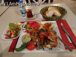 [P06] Kebab turcesc - Un pranz delicios!  » foto by senateo
 - 
<span class="allrVoted glyphicon glyphicon-heart hidden" id="av1157245"></span>
<a class="m-l-10 hidden" id="sv1157245" onclick="voting_Foto_DelVot(,1157245,14053)" role="button">șterge vot <span class="glyphicon glyphicon-remove"></span></a>
<a id="v91157245" class=" c-red"  onclick="voting_Foto_SetVot(1157245)" role="button"><span class="glyphicon glyphicon-heart-empty"></span> <b>LIKE</b> = Votează poza</a> <img class="hidden"  id="f1157245W9" src="/imagini/loader.gif" border="0" /><span class="AjErrMes hidden" id="e1157245ErM"></span>