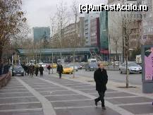 [P07] Bulevardul Ataturk și pasarela din zona străzii Mesrutiyet » foto by mauricius*
 - 
<span class="allrVoted glyphicon glyphicon-heart hidden" id="av416480"></span>
<a class="m-l-10 hidden" id="sv416480" onclick="voting_Foto_DelVot(,416480,14053)" role="button">șterge vot <span class="glyphicon glyphicon-remove"></span></a>
<a id="v9416480" class=" c-red"  onclick="voting_Foto_SetVot(416480)" role="button"><span class="glyphicon glyphicon-heart-empty"></span> <b>LIKE</b> = Votează poza</a> <img class="hidden"  id="f416480W9" src="/imagini/loader.gif" border="0" /><span class="AjErrMes hidden" id="e416480ErM"></span>