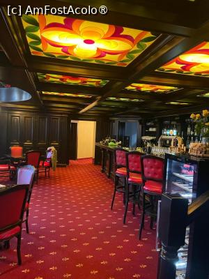 [P04] Barul și restaurantul unde am servit micul dejun » foto by M'Liviu
 - 
<span class="allrVoted glyphicon glyphicon-heart hidden" id="av1396460"></span>
<a class="m-l-10 hidden" id="sv1396460" onclick="voting_Foto_DelVot(,1396460,14069)" role="button">șterge vot <span class="glyphicon glyphicon-remove"></span></a>
<a id="v91396460" class=" c-red"  onclick="voting_Foto_SetVot(1396460)" role="button"><span class="glyphicon glyphicon-heart-empty"></span> <b>LIKE</b> = Votează poza</a> <img class="hidden"  id="f1396460W9" src="/imagini/loader.gif" border="0" /><span class="AjErrMes hidden" id="e1396460ErM"></span>
