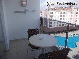 [P10] Balconul = normal (nici mic, nici ultra-generos. Suficient)  » foto by tm67bru
 - 
<span class="allrVoted glyphicon glyphicon-heart hidden" id="av418098"></span>
<a class="m-l-10 hidden" id="sv418098" onclick="voting_Foto_DelVot(,418098,14104)" role="button">șterge vot <span class="glyphicon glyphicon-remove"></span></a>
<a id="v9418098" class=" c-red"  onclick="voting_Foto_SetVot(418098)" role="button"><span class="glyphicon glyphicon-heart-empty"></span> <b>LIKE</b> = Votează poza</a> <img class="hidden"  id="f418098W9" src="/imagini/loader.gif" border="0" /><span class="AjErrMes hidden" id="e418098ErM"></span>