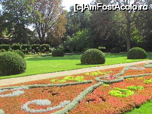 [P05] Gradina Muzeului de Arte Frumoase cu flori colorate, arbori si arbusti.  » foto by ania
 - 
<span class="allrVoted glyphicon glyphicon-heart hidden" id="av680784"></span>
<a class="m-l-10 hidden" id="sv680784" onclick="voting_Foto_DelVot(,680784,14117)" role="button">șterge vot <span class="glyphicon glyphicon-remove"></span></a>
<a id="v9680784" class=" c-red"  onclick="voting_Foto_SetVot(680784)" role="button"><span class="glyphicon glyphicon-heart-empty"></span> <b>LIKE</b> = Votează poza</a> <img class="hidden"  id="f680784W9" src="/imagini/loader.gif" border="0" /><span class="AjErrMes hidden" id="e680784ErM"></span>