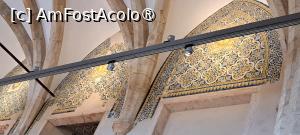 [P13] Igreja de Santiago din Castelul Palmela, azulejos » foto by irinad
 - 
<span class="allrVoted glyphicon glyphicon-heart hidden" id="av1474459"></span>
<a class="m-l-10 hidden" id="sv1474459" onclick="voting_Foto_DelVot(,1474459,14135)" role="button">șterge vot <span class="glyphicon glyphicon-remove"></span></a>
<a id="v91474459" class=" c-red"  onclick="voting_Foto_SetVot(1474459)" role="button"><span class="glyphicon glyphicon-heart-empty"></span> <b>LIKE</b> = Votează poza</a> <img class="hidden"  id="f1474459W9" src="/imagini/loader.gif" border="0" /><span class="AjErrMes hidden" id="e1474459ErM"></span>