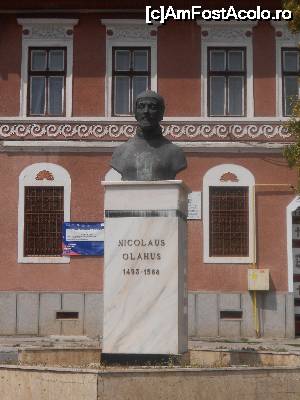 [P05] Nicolaus Olahus, originar din Orastie-istoriograf, om politic si umanista » foto by sed
 - 
<span class="allrVoted glyphicon glyphicon-heart hidden" id="av681955"></span>
<a class="m-l-10 hidden" id="sv681955" onclick="voting_Foto_DelVot(,681955,14143)" role="button">șterge vot <span class="glyphicon glyphicon-remove"></span></a>
<a id="v9681955" class=" c-red"  onclick="voting_Foto_SetVot(681955)" role="button"><span class="glyphicon glyphicon-heart-empty"></span> <b>LIKE</b> = Votează poza</a> <img class="hidden"  id="f681955W9" src="/imagini/loader.gif" border="0" /><span class="AjErrMes hidden" id="e681955ErM"></span>