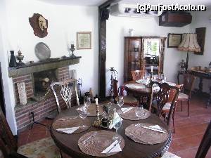 [P12] interior restaurant » foto by cristibabas
 - 
<span class="allrVoted glyphicon glyphicon-heart hidden" id="av514121"></span>
<a class="m-l-10 hidden" id="sv514121" onclick="voting_Foto_DelVot(,514121,14148)" role="button">șterge vot <span class="glyphicon glyphicon-remove"></span></a>
<a id="v9514121" class=" c-red"  onclick="voting_Foto_SetVot(514121)" role="button"><span class="glyphicon glyphicon-heart-empty"></span> <b>LIKE</b> = Votează poza</a> <img class="hidden"  id="f514121W9" src="/imagini/loader.gif" border="0" /><span class="AjErrMes hidden" id="e514121ErM"></span>