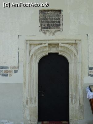 [P05] Pisanie și ancadrament gotic - Mănăstirea Coșula.  » foto by tata123 🔱
 - 
<span class="allrVoted glyphicon glyphicon-heart hidden" id="av967199"></span>
<a class="m-l-10 hidden" id="sv967199" onclick="voting_Foto_DelVot(,967199,14160)" role="button">șterge vot <span class="glyphicon glyphicon-remove"></span></a>
<a id="v9967199" class=" c-red"  onclick="voting_Foto_SetVot(967199)" role="button"><span class="glyphicon glyphicon-heart-empty"></span> <b>LIKE</b> = Votează poza</a> <img class="hidden"  id="f967199W9" src="/imagini/loader.gif" border="0" /><span class="AjErrMes hidden" id="e967199ErM"></span>