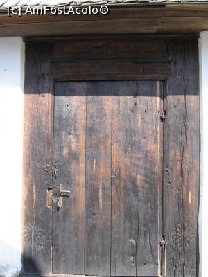 [P08] Ușa bisericii și pisania de la 1779. » foto by tata123 🔱
 - 
<span class="allrVoted glyphicon glyphicon-heart hidden" id="av1161183"></span>
<a class="m-l-10 hidden" id="sv1161183" onclick="voting_Foto_DelVot(,1161183,14160)" role="button">șterge vot <span class="glyphicon glyphicon-remove"></span></a>
<a id="v91161183" class=" c-red"  onclick="voting_Foto_SetVot(1161183)" role="button"><span class="glyphicon glyphicon-heart-empty"></span> <b>LIKE</b> = Votează poza</a> <img class="hidden"  id="f1161183W9" src="/imagini/loader.gif" border="0" /><span class="AjErrMes hidden" id="e1161183ErM"></span>