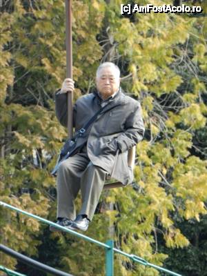 [P10] Mai usor cu telescaunul, nu sefu??  :) Castel Matsuyama.  » foto by TraianS
 - 
<span class="allrVoted glyphicon glyphicon-heart hidden" id="av421021"></span>
<a class="m-l-10 hidden" id="sv421021" onclick="voting_Foto_DelVot(,421021,14162)" role="button">șterge vot <span class="glyphicon glyphicon-remove"></span></a>
<a id="v9421021" class=" c-red"  onclick="voting_Foto_SetVot(421021)" role="button"><span class="glyphicon glyphicon-heart-empty"></span> <b>LIKE</b> = Votează poza</a> <img class="hidden"  id="f421021W9" src="/imagini/loader.gif" border="0" /><span class="AjErrMes hidden" id="e421021ErM"></span>