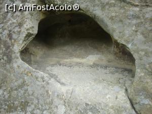 [P35] Din loc în loc apar mici grote care par a fi formate prin ”topirea” stâncilor.  » foto by Floryn81
 - 
<span class="allrVoted glyphicon glyphicon-heart hidden" id="av939651"></span>
<a class="m-l-10 hidden" id="sv939651" onclick="voting_Foto_DelVot(,939651,14170)" role="button">șterge vot <span class="glyphicon glyphicon-remove"></span></a>
<a id="v9939651" class=" c-red"  onclick="voting_Foto_SetVot(939651)" role="button"><span class="glyphicon glyphicon-heart-empty"></span> <b>LIKE</b> = Votează poza</a> <img class="hidden"  id="f939651W9" src="/imagini/loader.gif" border="0" /><span class="AjErrMes hidden" id="e939651ErM"></span>