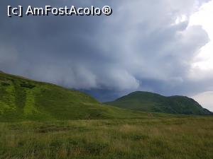 [P39] Natură și aventură - dinspre Poarta Vânturilor se apropiau amenințător norii de furtună. » foto by Floryn81
 - 
<span class="allrVoted glyphicon glyphicon-heart hidden" id="av1084136"></span>
<a class="m-l-10 hidden" id="sv1084136" onclick="voting_Foto_DelVot(,1084136,14170)" role="button">șterge vot <span class="glyphicon glyphicon-remove"></span></a>
<a id="v91084136" class=" c-red"  onclick="voting_Foto_SetVot(1084136)" role="button"><span class="glyphicon glyphicon-heart-empty"></span> <b>LIKE</b> = Votează poza</a> <img class="hidden"  id="f1084136W9" src="/imagini/loader.gif" border="0" /><span class="AjErrMes hidden" id="e1084136ErM"></span>