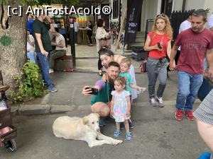 [P28] Femei pe Matasari - un targ pe placul tuturor, si o familie frumoasa » foto by mishu
 - 
<span class="allrVoted glyphicon glyphicon-heart hidden" id="av1366603"></span>
<a class="m-l-10 hidden" id="sv1366603" onclick="voting_Foto_DelVot(,1366603,14175)" role="button">șterge vot <span class="glyphicon glyphicon-remove"></span></a>
<a id="v91366603" class=" c-red"  onclick="voting_Foto_SetVot(1366603)" role="button"><span class="glyphicon glyphicon-heart-empty"></span> <b>LIKE</b> = Votează poza</a> <img class="hidden"  id="f1366603W9" src="/imagini/loader.gif" border="0" /><span class="AjErrMes hidden" id="e1366603ErM"></span>