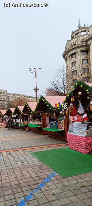 [P15] Târgul de Crăciun - Piața Constituției. » foto by tata123 🔱
 - 
<span class="allrVoted glyphicon glyphicon-heart hidden" id="av1405862"></span>
<a class="m-l-10 hidden" id="sv1405862" onclick="voting_Foto_DelVot(,1405862,14175)" role="button">șterge vot <span class="glyphicon glyphicon-remove"></span></a>
<a id="v91405862" class=" c-red"  onclick="voting_Foto_SetVot(1405862)" role="button"><span class="glyphicon glyphicon-heart-empty"></span> <b>LIKE</b> = Votează poza</a> <img class="hidden"  id="f1405862W9" src="/imagini/loader.gif" border="0" /><span class="AjErrMes hidden" id="e1405862ErM"></span>