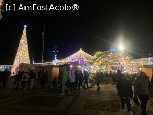 [P29] Târgul din Piața Mare,ediția 2023 » foto by AZE
 - 
<span class="allrVoted glyphicon glyphicon-heart hidden" id="av1399720"></span>
<a class="m-l-10 hidden" id="sv1399720" onclick="voting_Foto_DelVot(,1399720,14186)" role="button">șterge vot <span class="glyphicon glyphicon-remove"></span></a>
<a id="v91399720" class=" c-red"  onclick="voting_Foto_SetVot(1399720)" role="button"><span class="glyphicon glyphicon-heart-empty"></span> <b>LIKE</b> = Votează poza</a> <img class="hidden"  id="f1399720W9" src="/imagini/loader.gif" border="0" /><span class="AjErrMes hidden" id="e1399720ErM"></span>