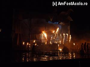 [P13] Final de spectacol Metamorfozele » foto by IoanaV
 - 
<span class="allrVoted glyphicon glyphicon-heart hidden" id="av422388"></span>
<a class="m-l-10 hidden" id="sv422388" onclick="voting_Foto_DelVot(,422388,14186)" role="button">șterge vot <span class="glyphicon glyphicon-remove"></span></a>
<a id="v9422388" class=" c-red"  onclick="voting_Foto_SetVot(422388)" role="button"><span class="glyphicon glyphicon-heart-empty"></span> <b>LIKE</b> = Votează poza</a> <img class="hidden"  id="f422388W9" src="/imagini/loader.gif" border="0" /><span class="AjErrMes hidden" id="e422388ErM"></span>