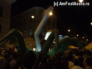 [P09] Parada la final de festival. Caracatita » foto by IoanaV
 - 
<span class="allrVoted glyphicon glyphicon-heart hidden" id="av422383"></span>
<a class="m-l-10 hidden" id="sv422383" onclick="voting_Foto_DelVot(,422383,14186)" role="button">șterge vot <span class="glyphicon glyphicon-remove"></span></a>
<a id="v9422383" class=" c-red"  onclick="voting_Foto_SetVot(422383)" role="button"><span class="glyphicon glyphicon-heart-empty"></span> <b>LIKE</b> = Votează poza</a> <img class="hidden"  id="f422383W9" src="/imagini/loader.gif" border="0" /><span class="AjErrMes hidden" id="e422383ErM"></span>
