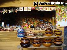 [P05] Sibiu -Piata Mare - Targul de Craciun, singurul stand cu ceramica taraneasca, desi nu stiu ca traditional la noi sa se gateasca in vase suprapuse » foto by Diaura*
 - 
<span class="allrVoted glyphicon glyphicon-heart hidden" id="av284228"></span>
<a class="m-l-10 hidden" id="sv284228" onclick="voting_Foto_DelVot(,284228,14186)" role="button">șterge vot <span class="glyphicon glyphicon-remove"></span></a>
<a id="v9284228" class=" c-red"  onclick="voting_Foto_SetVot(284228)" role="button"><span class="glyphicon glyphicon-heart-empty"></span> <b>LIKE</b> = Votează poza</a> <img class="hidden"  id="f284228W9" src="/imagini/loader.gif" border="0" /><span class="AjErrMes hidden" id="e284228ErM"></span>