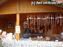 [P09] Sibiu -Piata Mare - Targul de Craciun, singurul stand cu astfel de produse » foto by Diaura*
 - 
<span class="allrVoted glyphicon glyphicon-heart hidden" id="av284233"></span>
<a class="m-l-10 hidden" id="sv284233" onclick="voting_Foto_DelVot(,284233,14186)" role="button">șterge vot <span class="glyphicon glyphicon-remove"></span></a>
<a id="v9284233" class=" c-red"  onclick="voting_Foto_SetVot(284233)" role="button"><span class="glyphicon glyphicon-heart-empty"></span> <b>LIKE</b> = Votează poza</a> <img class="hidden"  id="f284233W9" src="/imagini/loader.gif" border="0" /><span class="AjErrMes hidden" id="e284233ErM"></span>