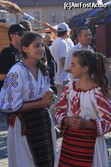 [P03] La festival intalnesti si o parada stradala a costumelor populare romanesti » foto by dorgo
 - 
<span class="allrVoted glyphicon glyphicon-heart hidden" id="av260075"></span>
<a class="m-l-10 hidden" id="sv260075" onclick="voting_Foto_DelVot(,260075,14186)" role="button">șterge vot <span class="glyphicon glyphicon-remove"></span></a>
<a id="v9260075" class=" c-red"  onclick="voting_Foto_SetVot(260075)" role="button"><span class="glyphicon glyphicon-heart-empty"></span> <b>LIKE</b> = Votează poza</a> <img class="hidden"  id="f260075W9" src="/imagini/loader.gif" border="0" /><span class="AjErrMes hidden" id="e260075ErM"></span>