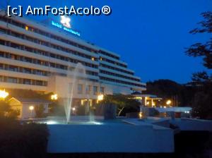 [P29] Hotelul Sandaski - pe-nserat, la capătul Parcului municipal „Sveti vraci” » foto by Dragoș_MD
 - 
<span class="allrVoted glyphicon glyphicon-heart hidden" id="av814985"></span>
<a class="m-l-10 hidden" id="sv814985" onclick="voting_Foto_DelVot(,814985,14189)" role="button">șterge vot <span class="glyphicon glyphicon-remove"></span></a>
<a id="v9814985" class=" c-red"  onclick="voting_Foto_SetVot(814985)" role="button"><span class="glyphicon glyphicon-heart-empty"></span> <b>LIKE</b> = Votează poza</a> <img class="hidden"  id="f814985W9" src="/imagini/loader.gif" border="0" /><span class="AjErrMes hidden" id="e814985ErM"></span>
