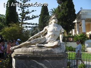 [P10] Ahile incercand sa-si scoata sageata din calcai...  » foto by iulian68
 - 
<span class="allrVoted glyphicon glyphicon-heart hidden" id="av969819"></span>
<a class="m-l-10 hidden" id="sv969819" onclick="voting_Foto_DelVot(,969819,14195)" role="button">șterge vot <span class="glyphicon glyphicon-remove"></span></a>
<a id="v9969819" class=" c-red"  onclick="voting_Foto_SetVot(969819)" role="button"><span class="glyphicon glyphicon-heart-empty"></span> <b>LIKE</b> = Votează poza</a> <img class="hidden"  id="f969819W9" src="/imagini/loader.gif" border="0" /><span class="AjErrMes hidden" id="e969819ErM"></span>