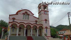 [P113] Biserica din Kanallaki, în drum spre Nekromanteion, venind de la izvoarele Acheronului » foto by Dragoș_MD
 - 
<span class="allrVoted glyphicon glyphicon-heart hidden" id="av423830"></span>
<a class="m-l-10 hidden" id="sv423830" onclick="voting_Foto_DelVot(,423830,14195)" role="button">șterge vot <span class="glyphicon glyphicon-remove"></span></a>
<a id="v9423830" class=" c-red"  onclick="voting_Foto_SetVot(423830)" role="button"><span class="glyphicon glyphicon-heart-empty"></span> <b>LIKE</b> = Votează poza</a> <img class="hidden"  id="f423830W9" src="/imagini/loader.gif" border="0" /><span class="AjErrMes hidden" id="e423830ErM"></span>