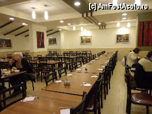 [P34] Shepherd Plaza Hotel, Bethlehem: restaurantul la micul dejun » foto by mariana.olaru
 - 
<span class="allrVoted glyphicon glyphicon-heart hidden" id="av423470"></span>
<a class="m-l-10 hidden" id="sv423470" onclick="voting_Foto_DelVot(,423470,14218)" role="button">șterge vot <span class="glyphicon glyphicon-remove"></span></a>
<a id="v9423470" class=" c-red"  onclick="voting_Foto_SetVot(423470)" role="button"><span class="glyphicon glyphicon-heart-empty"></span> <b>LIKE</b> = Votează poza</a> <img class="hidden"  id="f423470W9" src="/imagini/loader.gif" border="0" /><span class="AjErrMes hidden" id="e423470ErM"></span>