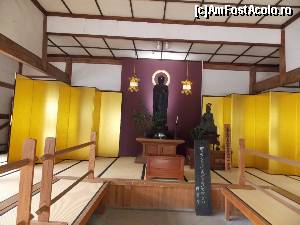 [P99] Kamakura, Templul Engaku-ji, Senbutsujo, cu statuia, în picioare, a lui Yakushi Nyorai » foto by mprofeanu
 - 
<span class="allrVoted glyphicon glyphicon-heart hidden" id="av686156"></span>
<a class="m-l-10 hidden" id="sv686156" onclick="voting_Foto_DelVot(,686156,14224)" role="button">șterge vot <span class="glyphicon glyphicon-remove"></span></a>
<a id="v9686156" class=" c-red"  onclick="voting_Foto_SetVot(686156)" role="button"><span class="glyphicon glyphicon-heart-empty"></span> <b>LIKE</b> = Votează poza</a> <img class="hidden"  id="f686156W9" src="/imagini/loader.gif" border="0" /><span class="AjErrMes hidden" id="e686156ErM"></span>