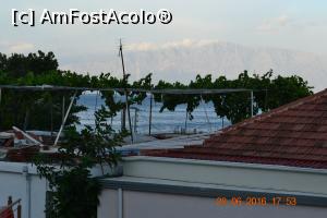 [P09] casa din Perigiali-observati antena de pe casa » foto by adryana
 - 
<span class="allrVoted glyphicon glyphicon-heart hidden" id="av761713"></span>
<a class="m-l-10 hidden" id="sv761713" onclick="voting_Foto_DelVot(,761713,14240)" role="button">șterge vot <span class="glyphicon glyphicon-remove"></span></a>
<a id="v9761713" class=" c-red"  onclick="voting_Foto_SetVot(761713)" role="button"><span class="glyphicon glyphicon-heart-empty"></span> <b>LIKE</b> = Votează poza</a> <img class="hidden"  id="f761713W9" src="/imagini/loader.gif" border="0" /><span class="AjErrMes hidden" id="e761713ErM"></span>