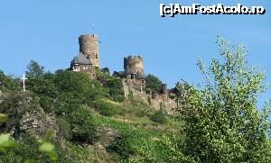 [P17] O privire spre Burg Thurant din sosea » foto by Radu Tudoran
 - 
<span class="allrVoted glyphicon glyphicon-heart hidden" id="av700370"></span>
<a class="m-l-10 hidden" id="sv700370" onclick="voting_Foto_DelVot(,700370,14243)" role="button">șterge vot <span class="glyphicon glyphicon-remove"></span></a>
<a id="v9700370" class=" c-red"  onclick="voting_Foto_SetVot(700370)" role="button"><span class="glyphicon glyphicon-heart-empty"></span> <b>LIKE</b> = Votează poza</a> <img class="hidden"  id="f700370W9" src="/imagini/loader.gif" border="0" /><span class="AjErrMes hidden" id="e700370ErM"></span>