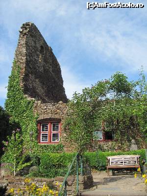 [P07] Imagine din Burg Thurant » foto by Radu Tudoran
 - 
<span class="allrVoted glyphicon glyphicon-heart hidden" id="av700360"></span>
<a class="m-l-10 hidden" id="sv700360" onclick="voting_Foto_DelVot(,700360,14243)" role="button">șterge vot <span class="glyphicon glyphicon-remove"></span></a>
<a id="v9700360" class=" c-red"  onclick="voting_Foto_SetVot(700360)" role="button"><span class="glyphicon glyphicon-heart-empty"></span> <b>LIKE</b> = Votează poza</a> <img class="hidden"  id="f700360W9" src="/imagini/loader.gif" border="0" /><span class="AjErrMes hidden" id="e700360ErM"></span>