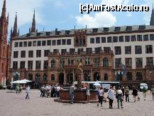 [P10] Schlossplatz-Primaria Noua » foto by ciprian.dima
 - 
<span class="allrVoted glyphicon glyphicon-heart hidden" id="av424939"></span>
<a class="m-l-10 hidden" id="sv424939" onclick="voting_Foto_DelVot(,424939,14248)" role="button">șterge vot <span class="glyphicon glyphicon-remove"></span></a>
<a id="v9424939" class=" c-red"  onclick="voting_Foto_SetVot(424939)" role="button"><span class="glyphicon glyphicon-heart-empty"></span> <b>LIKE</b> = Votează poza</a> <img class="hidden"  id="f424939W9" src="/imagini/loader.gif" border="0" /><span class="AjErrMes hidden" id="e424939ErM"></span>