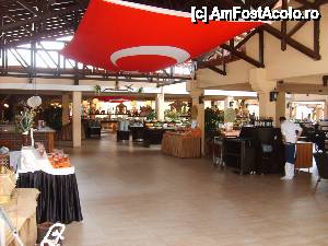 [P33] Club Marco Polo - restaurantul principal cu mancare buna si variata.  » foto by Andox
 - 
<span class="allrVoted glyphicon glyphicon-heart hidden" id="av425677"></span>
<a class="m-l-10 hidden" id="sv425677" onclick="voting_Foto_DelVot(,425677,14263)" role="button">șterge vot <span class="glyphicon glyphicon-remove"></span></a>
<a id="v9425677" class=" c-red"  onclick="voting_Foto_SetVot(425677)" role="button"><span class="glyphicon glyphicon-heart-empty"></span> <b>LIKE</b> = Votează poza</a> <img class="hidden"  id="f425677W9" src="/imagini/loader.gif" border="0" /><span class="AjErrMes hidden" id="e425677ErM"></span>