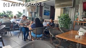 [P12] Coffee Gallery Limassol și fetele care trăgeau din narghilea » foto by Carmen Ion
 - 
<span class="allrVoted glyphicon glyphicon-heart hidden" id="av1477696"></span>
<a class="m-l-10 hidden" id="sv1477696" onclick="voting_Foto_DelVot(,1477696,14267)" role="button">șterge vot <span class="glyphicon glyphicon-remove"></span></a>
<a id="v91477696" class=" c-red"  onclick="voting_Foto_SetVot(1477696)" role="button"><span class="glyphicon glyphicon-heart-empty"></span> <b>LIKE</b> = Votează poza</a> <img class="hidden"  id="f1477696W9" src="/imagini/loader.gif" border="0" /><span class="AjErrMes hidden" id="e1477696ErM"></span>