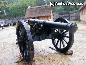 [P17] Jamestown - tunul de la intrare, detaliu » foto by makuy*
 - 
<span class="allrVoted glyphicon glyphicon-heart hidden" id="av429200"></span>
<a class="m-l-10 hidden" id="sv429200" onclick="voting_Foto_DelVot(,429200,14285)" role="button">șterge vot <span class="glyphicon glyphicon-remove"></span></a>
<a id="v9429200" class=" c-red"  onclick="voting_Foto_SetVot(429200)" role="button"><span class="glyphicon glyphicon-heart-empty"></span> <b>LIKE</b> = Votează poza</a> <img class="hidden"  id="f429200W9" src="/imagini/loader.gif" border="0" /><span class="AjErrMes hidden" id="e429200ErM"></span>