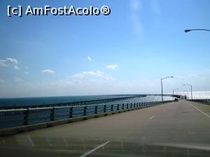 [P04] Chesapeake Bay Bridge Tunnel - în mijlocul Oceanului » foto by makuy*
 - 
<span class="allrVoted glyphicon glyphicon-heart hidden" id="av755264"></span>
<a class="m-l-10 hidden" id="sv755264" onclick="voting_Foto_DelVot(,755264,14285)" role="button">șterge vot <span class="glyphicon glyphicon-remove"></span></a>
<a id="v9755264" class=" c-red"  onclick="voting_Foto_SetVot(755264)" role="button"><span class="glyphicon glyphicon-heart-empty"></span> <b>LIKE</b> = Votează poza</a> <img class="hidden"  id="f755264W9" src="/imagini/loader.gif" border="0" /><span class="AjErrMes hidden" id="e755264ErM"></span>