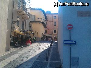 [P11] Castel Gandolfo / spre piata » foto by eduardpetrut
 - 
<span class="allrVoted glyphicon glyphicon-heart hidden" id="av443691"></span>
<a class="m-l-10 hidden" id="sv443691" onclick="voting_Foto_DelVot(,443691,14290)" role="button">șterge vot <span class="glyphicon glyphicon-remove"></span></a>
<a id="v9443691" class=" c-red"  onclick="voting_Foto_SetVot(443691)" role="button"><span class="glyphicon glyphicon-heart-empty"></span> <b>LIKE</b> = Votează poza</a> <img class="hidden"  id="f443691W9" src="/imagini/loader.gif" border="0" /><span class="AjErrMes hidden" id="e443691ErM"></span>