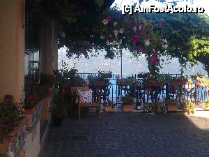 [P06] Castel Gandolfo / aici trebuie sa beti o cafea, in spate este o panorama superba » foto by eduardpetrut
 - 
<span class="allrVoted glyphicon glyphicon-heart hidden" id="av443686"></span>
<a class="m-l-10 hidden" id="sv443686" onclick="voting_Foto_DelVot(,443686,14290)" role="button">șterge vot <span class="glyphicon glyphicon-remove"></span></a>
<a id="v9443686" class=" c-red"  onclick="voting_Foto_SetVot(443686)" role="button"><span class="glyphicon glyphicon-heart-empty"></span> <b>LIKE</b> = Votează poza</a> <img class="hidden"  id="f443686W9" src="/imagini/loader.gif" border="0" /><span class="AjErrMes hidden" id="e443686ErM"></span>