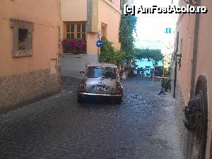 [P07] Castel Gandolfo / stradute pentru masinute » foto by eduardpetrut
 - 
<span class="allrVoted glyphicon glyphicon-heart hidden" id="av443687"></span>
<a class="m-l-10 hidden" id="sv443687" onclick="voting_Foto_DelVot(,443687,14290)" role="button">șterge vot <span class="glyphicon glyphicon-remove"></span></a>
<a id="v9443687" class=" c-red"  onclick="voting_Foto_SetVot(443687)" role="button"><span class="glyphicon glyphicon-heart-empty"></span> <b>LIKE</b> = Votează poza</a> <img class="hidden"  id="f443687W9" src="/imagini/loader.gif" border="0" /><span class="AjErrMes hidden" id="e443687ErM"></span>
