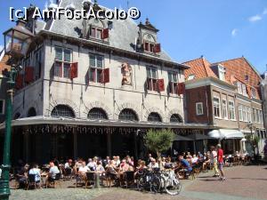 [P06] WAAG -Casa Cantarului din piata centrala, locul unde azi lumea cantareste caloriile din farfurii... arhitectura cladirii e deosebita, o licorna e intr-o nisă.  » foto by mireille
 - 
<span class="allrVoted glyphicon glyphicon-heart hidden" id="av910166"></span>
<a class="m-l-10 hidden" id="sv910166" onclick="voting_Foto_DelVot(,910166,14304)" role="button">șterge vot <span class="glyphicon glyphicon-remove"></span></a>
<a id="v9910166" class=" c-red"  onclick="voting_Foto_SetVot(910166)" role="button"><span class="glyphicon glyphicon-heart-empty"></span> <b>LIKE</b> = Votează poza</a> <img class="hidden"  id="f910166W9" src="/imagini/loader.gif" border="0" /><span class="AjErrMes hidden" id="e910166ErM"></span>