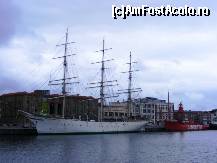 [P38] Dunkerque » foto by makuy*
 - 
<span class="allrVoted glyphicon glyphicon-heart hidden" id="av428694"></span>
<a class="m-l-10 hidden" id="sv428694" onclick="voting_Foto_DelVot(,428694,14314)" role="button">șterge vot <span class="glyphicon glyphicon-remove"></span></a>
<a id="v9428694" class=" c-red"  onclick="voting_Foto_SetVot(428694)" role="button"><span class="glyphicon glyphicon-heart-empty"></span> <b>LIKE</b> = Votează poza</a> <img class="hidden"  id="f428694W9" src="/imagini/loader.gif" border="0" /><span class="AjErrMes hidden" id="e428694ErM"></span>