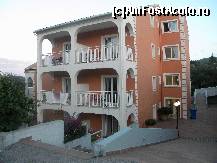 [P08] corpul hotelului unde am fost cazati » foto by andreescovic
 - 
<span class="allrVoted glyphicon glyphicon-heart hidden" id="av428845"></span>
<a class="m-l-10 hidden" id="sv428845" onclick="voting_Foto_DelVot(,428845,14316)" role="button">șterge vot <span class="glyphicon glyphicon-remove"></span></a>
<a id="v9428845" class=" c-red"  onclick="voting_Foto_SetVot(428845)" role="button"><span class="glyphicon glyphicon-heart-empty"></span> <b>LIKE</b> = Votează poza</a> <img class="hidden"  id="f428845W9" src="/imagini/loader.gif" border="0" /><span class="AjErrMes hidden" id="e428845ErM"></span>