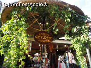 [P08] Exact ce scrie, Gift Shop.  » foto by maryka
 - 
<span class="allrVoted glyphicon glyphicon-heart hidden" id="av943008"></span>
<a class="m-l-10 hidden" id="sv943008" onclick="voting_Foto_DelVot(,943008,14327)" role="button">șterge vot <span class="glyphicon glyphicon-remove"></span></a>
<a id="v9943008" class=" c-red"  onclick="voting_Foto_SetVot(943008)" role="button"><span class="glyphicon glyphicon-heart-empty"></span> <b>LIKE</b> = Votează poza</a> <img class="hidden"  id="f943008W9" src="/imagini/loader.gif" border="0" /><span class="AjErrMes hidden" id="e943008ErM"></span>