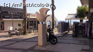 [P41] Chersonissos Square. Monumentul Pacii. » foto by ovidiuyepi
 - 
<span class="allrVoted glyphicon glyphicon-heart hidden" id="av1165153"></span>
<a class="m-l-10 hidden" id="sv1165153" onclick="voting_Foto_DelVot(,1165153,14327)" role="button">șterge vot <span class="glyphicon glyphicon-remove"></span></a>
<a id="v91165153" class=" c-red"  onclick="voting_Foto_SetVot(1165153)" role="button"><span class="glyphicon glyphicon-heart-empty"></span> <b>LIKE</b> = Votează poza</a> <img class="hidden"  id="f1165153W9" src="/imagini/loader.gif" border="0" /><span class="AjErrMes hidden" id="e1165153ErM"></span>