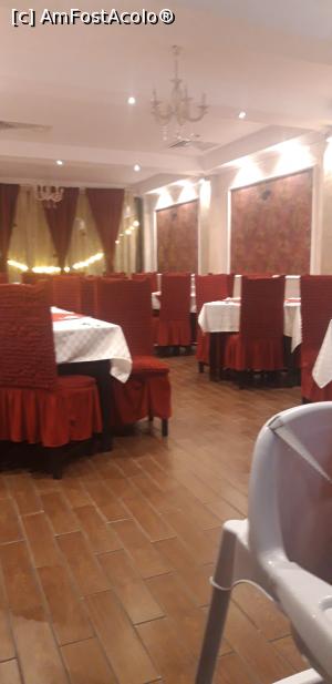 [P08] Restaurant » foto by delinyka
 - 
<span class="allrVoted glyphicon glyphicon-heart hidden" id="av1280188"></span>
<a class="m-l-10 hidden" id="sv1280188" onclick="voting_Foto_DelVot(,1280188,14342)" role="button">șterge vot <span class="glyphicon glyphicon-remove"></span></a>
<a id="v91280188" class=" c-red"  onclick="voting_Foto_SetVot(1280188)" role="button"><span class="glyphicon glyphicon-heart-empty"></span> <b>LIKE</b> = Votează poza</a> <img class="hidden"  id="f1280188W9" src="/imagini/loader.gif" border="0" /><span class="AjErrMes hidden" id="e1280188ErM"></span>